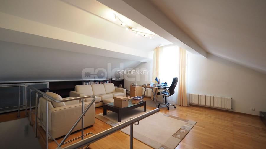 Vila cocheta cu 6 camere, piscina comuna si loc de joaca - 14