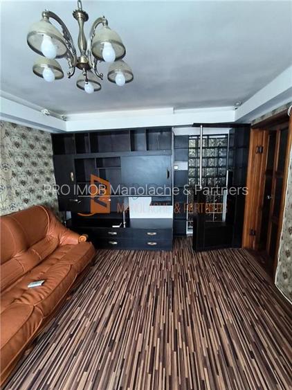 Apartament 3 camere confort 1 decomandat zona Micro 3 - 2