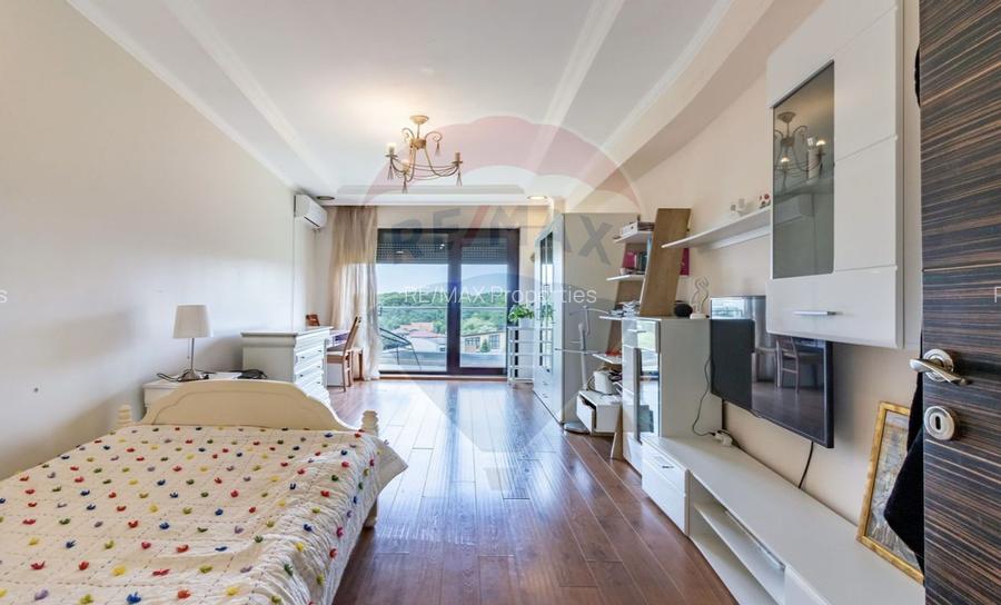 Apartament cu 3 camere de vanzare, langa padure, piscina, loc de joaca - 13