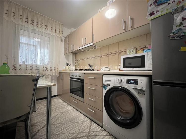 Apartament decomandat cu 2 camere de vanzare in capăt Cug-Ideal Residence - 11