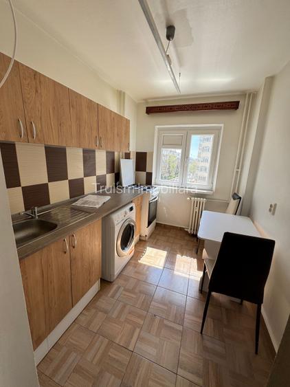 De inchiriat – Apartament 2 camere, confort 1, etaj 3/10– Zona Republicii  - 2