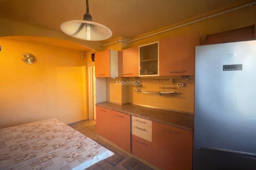 Vand apartament 3 cam/Complexul Studentesc - 2