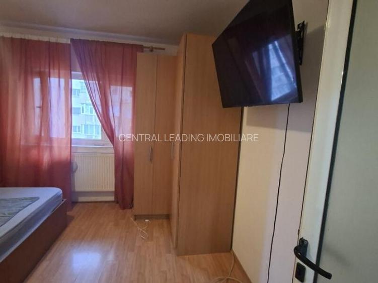 Vitan Mall _ Metrou Mihai Bravu - 3