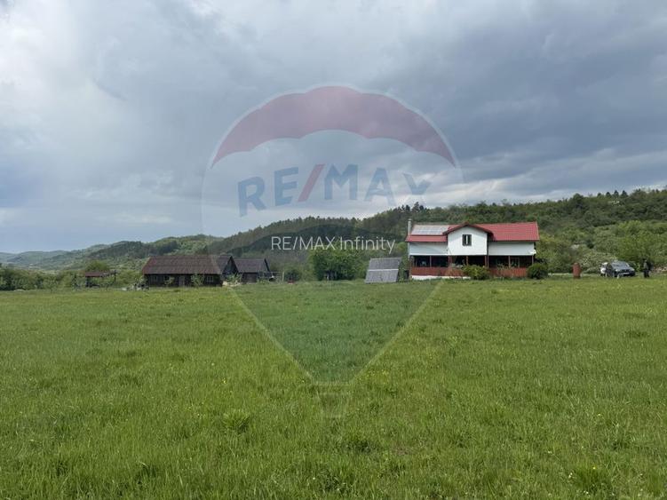 Proprietate OFF-GRID 5,76 Ha. Casa tradiționala lemn. Limită Cluj - 16
