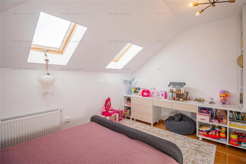 Vila superba cu 5 camere si 4 bai Bunloc Brasov Comision 0% - 13