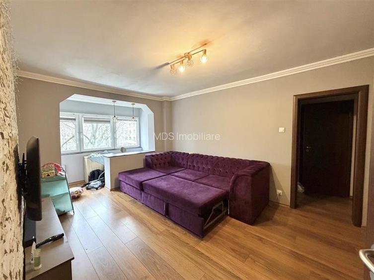 Mobilat si utilat la etaj 2 in bloc anvelopat - 2