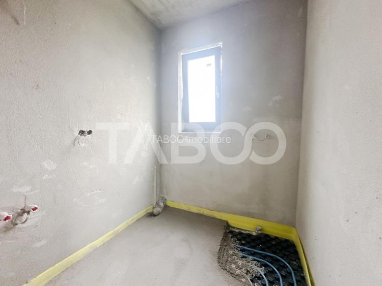 De vanzare duplex 200 mp utili si teren liber 180 mp Floresti - 7