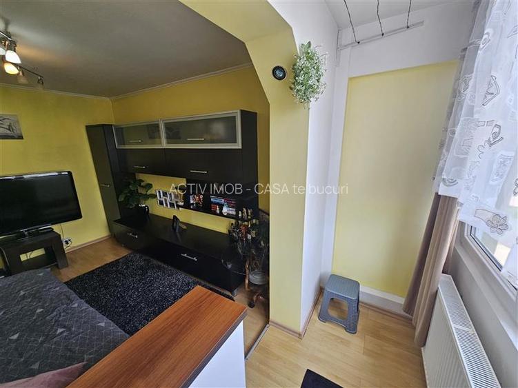 Resita, 2 Cam. Dec., Mobilat+Utilat, Micro 1 - 21