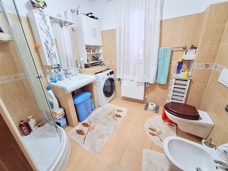 Casa moderna P+1 in Magura,  teren 421 mp, la 10-12 min de Bacau - 43