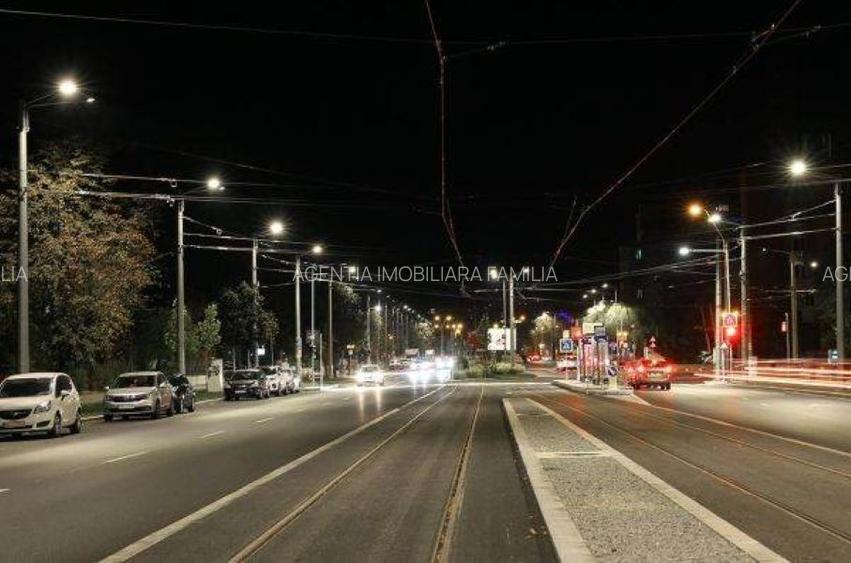 🏡 Apartament 2 camere, etaj 3, stradal – zonă excelentă Micro 40 - 16