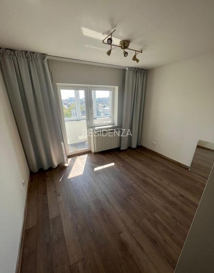Spațiu Birouri 4 Camere Centrul Civic | Balcon | 8 minute metrou - 5