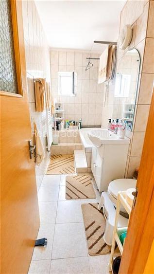 Apartament 3 camere decomandat,2 bai,etaj 5/8  78 mp 2 balcoane, zona Vlahuta-Ge - 7
