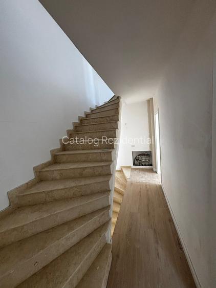 Triplex superb cu 3 apartamente individuale pe 2 nivele P+1+2E in Bucurestii Noi - 11