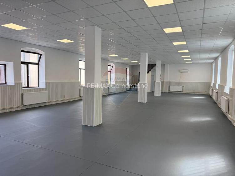 Spațiu de birouri de 200mp de închiriat în zona Centrală - 5