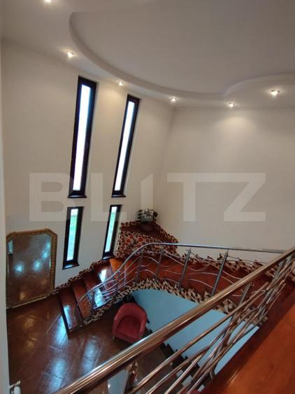 Casa individuala pentru sediu de firma, 380 mp, 1200 teren, zona Ramiro