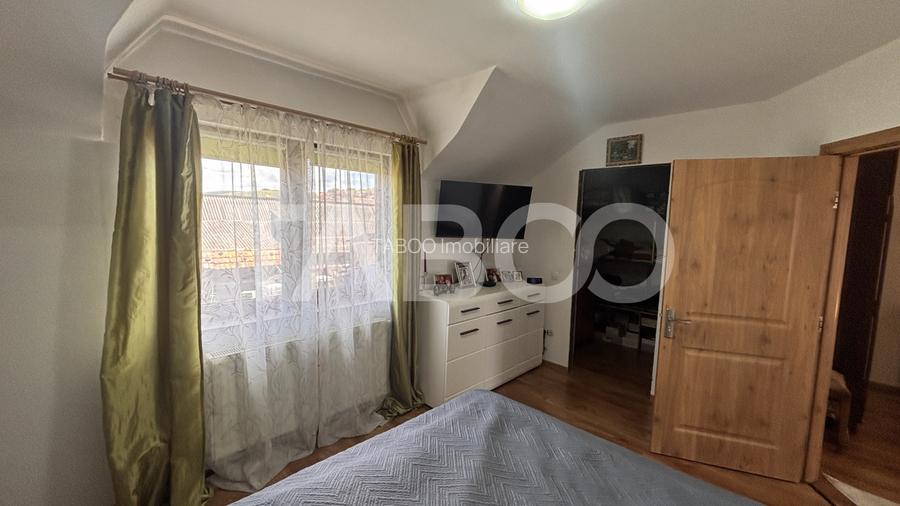 Casa 3 camere decomandate 90mp utili +teren 151 mp in Sura Mare - 20