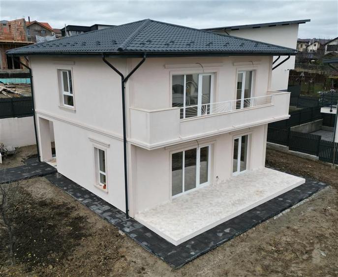 Vila P+1E ,4 camere ,560mp teren - Valea Lupului , Iasi