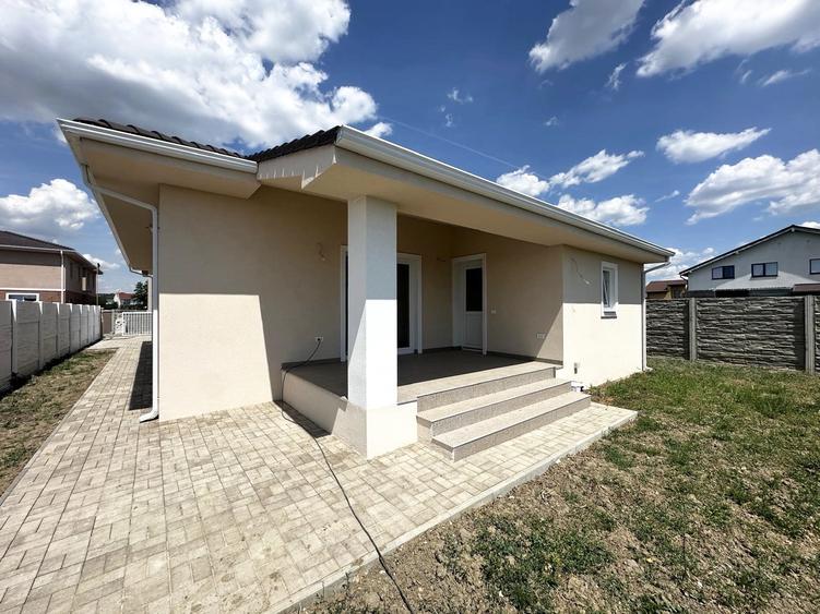 Casa Individuala 4 camere - Mosnita Noua zona Valery