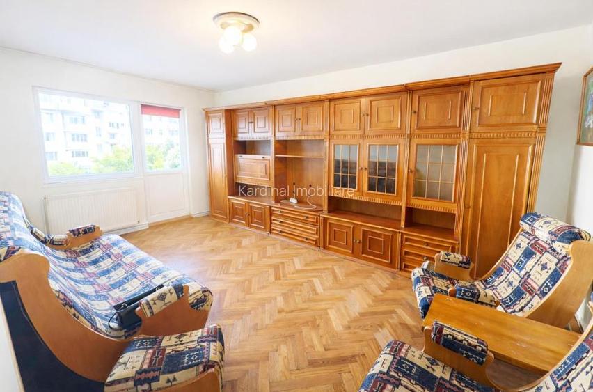 Apartament 4 camere etaj1, Carpaților, intrare Răcădău - 4