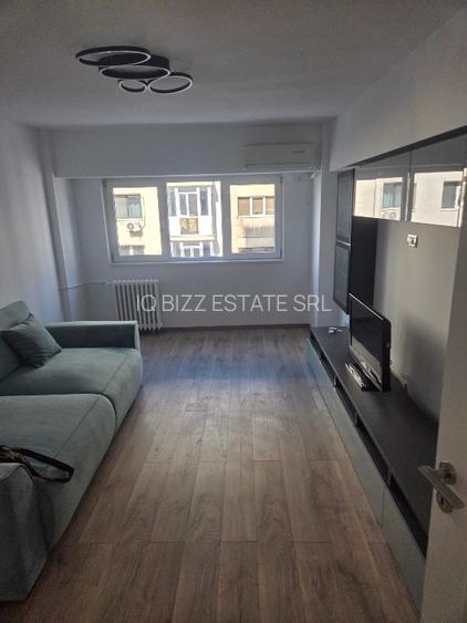 Apartament 3 camere, decomandat, bloca SCALA, AN 1979 - 4