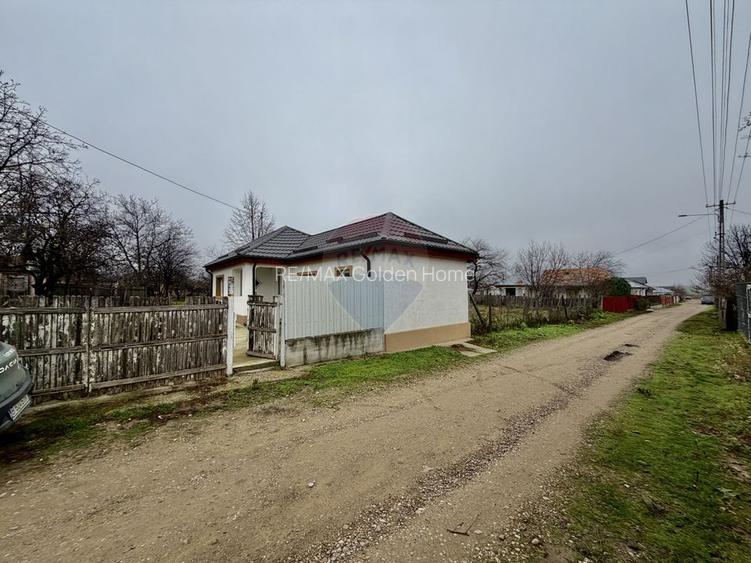 Casă / Vilă cu 2 camere de vânzare - 11