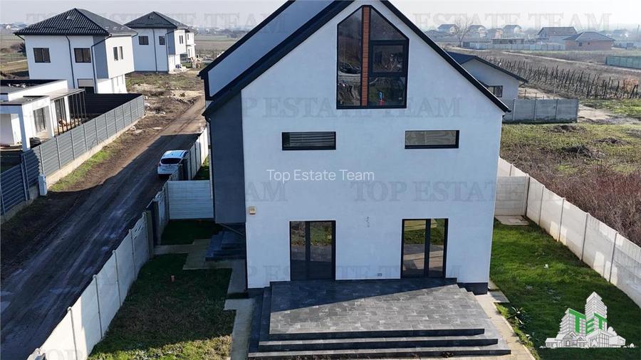 Vila premium cu panouri fotovoltaice la 15 minute de capitala - 19