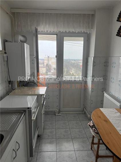 Apartament 3 camere cf 1 zona Centru - 7