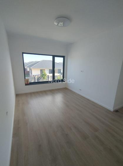 Vila Moderna Tunari, zona Buna, curte 300m - 9