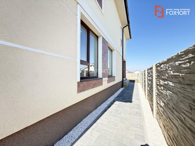 Duplex 4 camere situat la drum asfaltat, in Sacalaz - 29