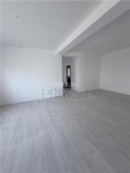 Duplex pe plan - compartimentare practica - 3 bai - teren 375 mp - 6
