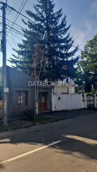 Proprietar, vand teren in zona centrala linistita, liber constructii 945 mp - 3