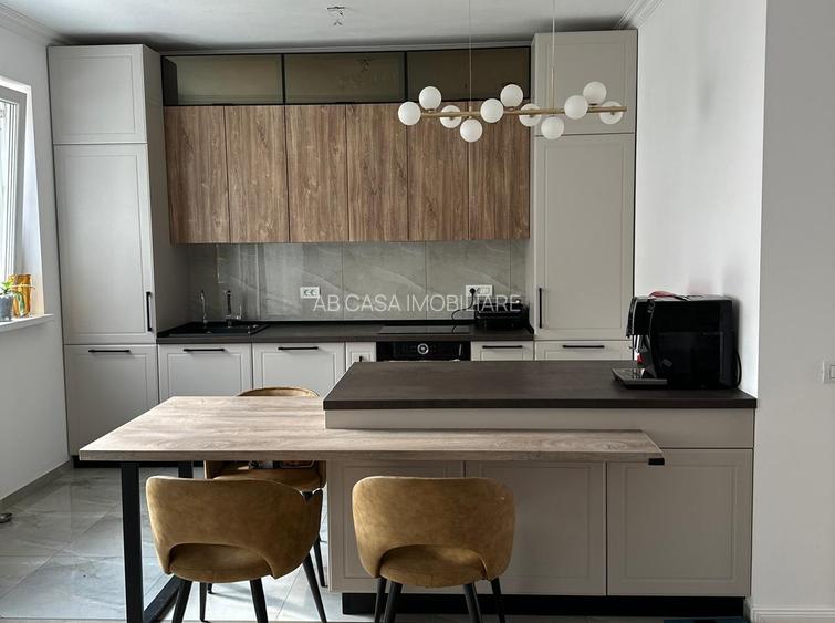 Duplex superb, P+E, 120 mp, 5 camere, 3 băi, bine poziționat, Giroc, comision 0% - 5