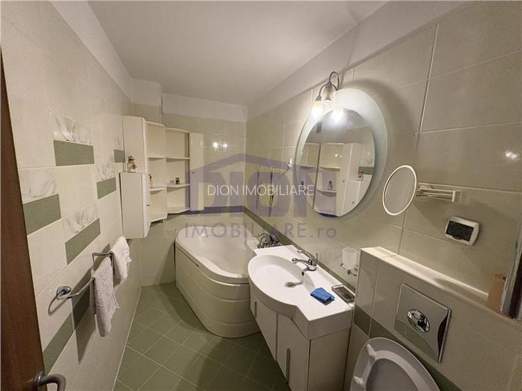 Unirii - Nerva Traian, 3 camere, 80mp, 1992, 650 EUR - 2