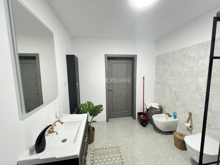 Casa 4 camere Izvor Tarlungeni - 20