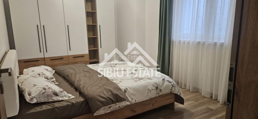 Apartament de inchiriat cu  3 camere,balcon, loc de parcarare, mobilat si utilat - 3