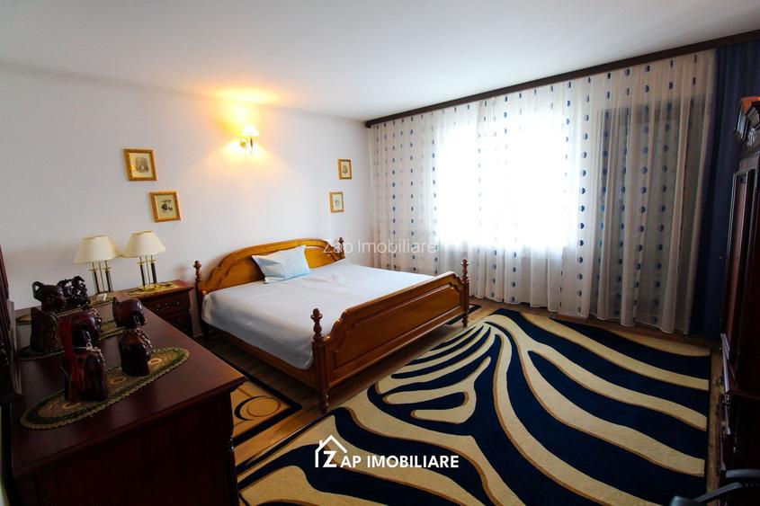 Unirii - Casa Zona Romcab -  400mp - 1259 mp teren - Garaj dublu - piscina - 12