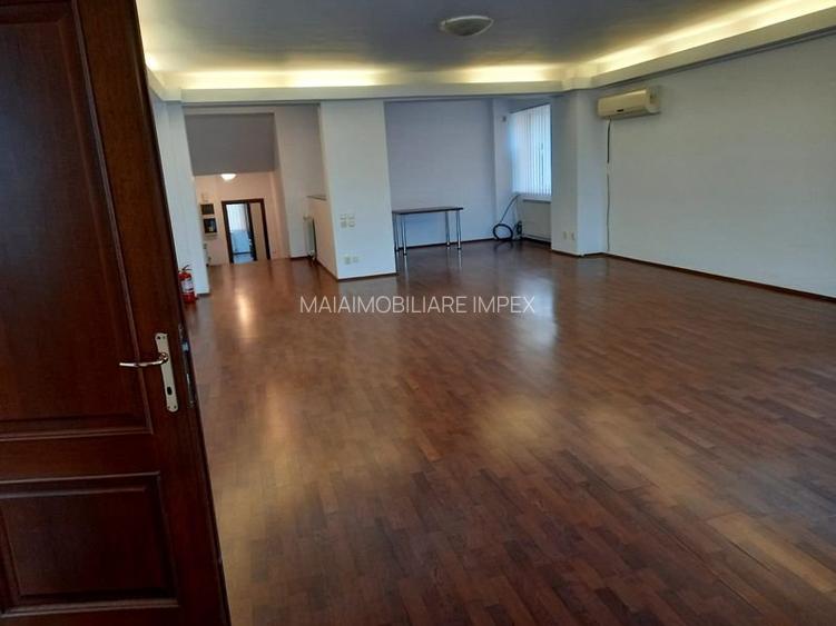 Casă cu 5 camere în Dorobanți - 9