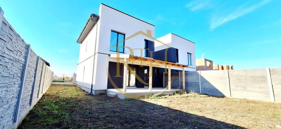 Oferim spre vanzare Case-Duplex cu 4 camere, situate in Giroc,  0% comision - 2