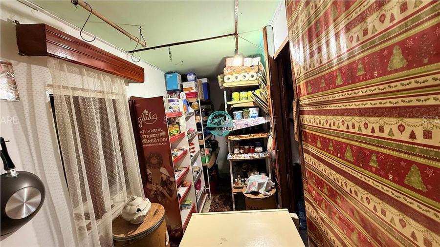 Vand casa cu 5 camere si teren 1040 mp in Toaca - 19