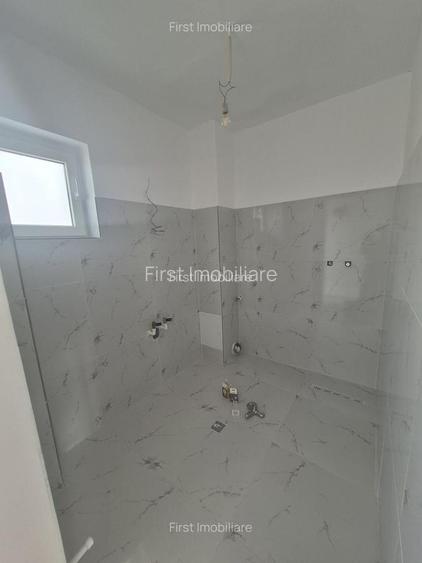 Vila cu 4 camere+pod locuibil neamenajat,curte 240 mp - 13