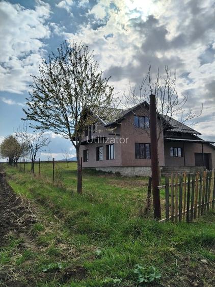 Casă de vânzare în Zona Târgu Neamț  - 4
