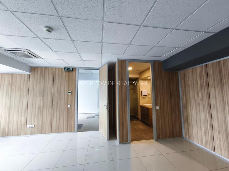 Pod Baneasa - spatiu renovat in cladire de birouri - 8