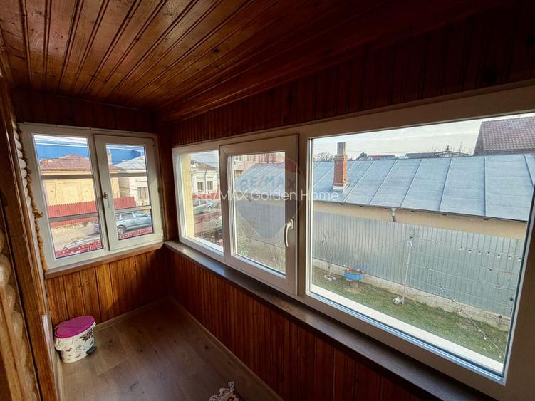 Casă / Vilă cu 4 camere de vânzare în zona Central - 35