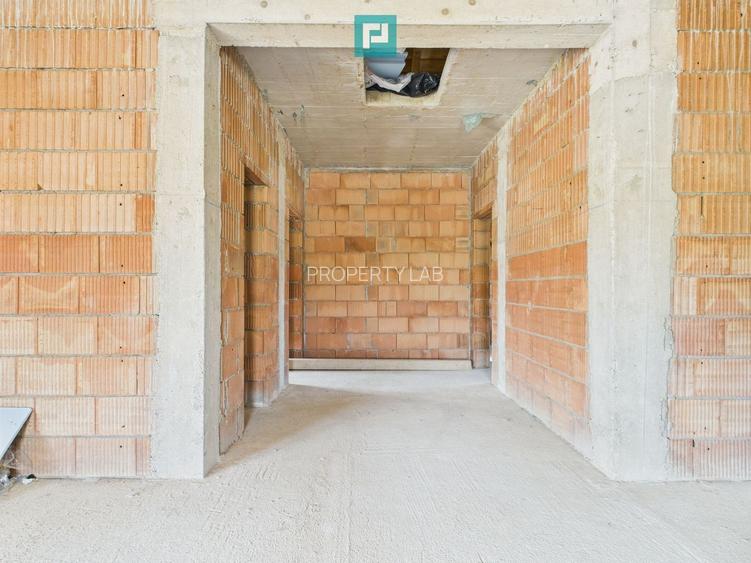 Casă la roșu  pe parter - Moșnița Veche - 10