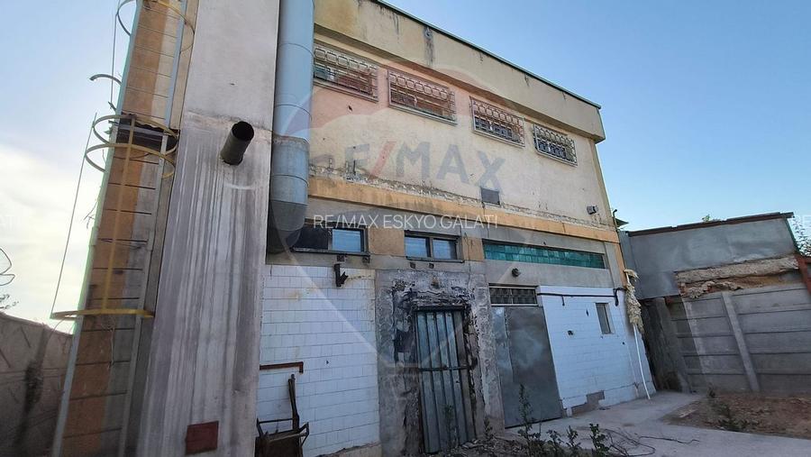 Cladire/Spatiu comercial central de vanzare  in Galati - 17