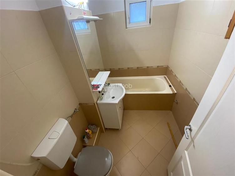 Apartament cu 3 camere de vanzare in Tudor - 6