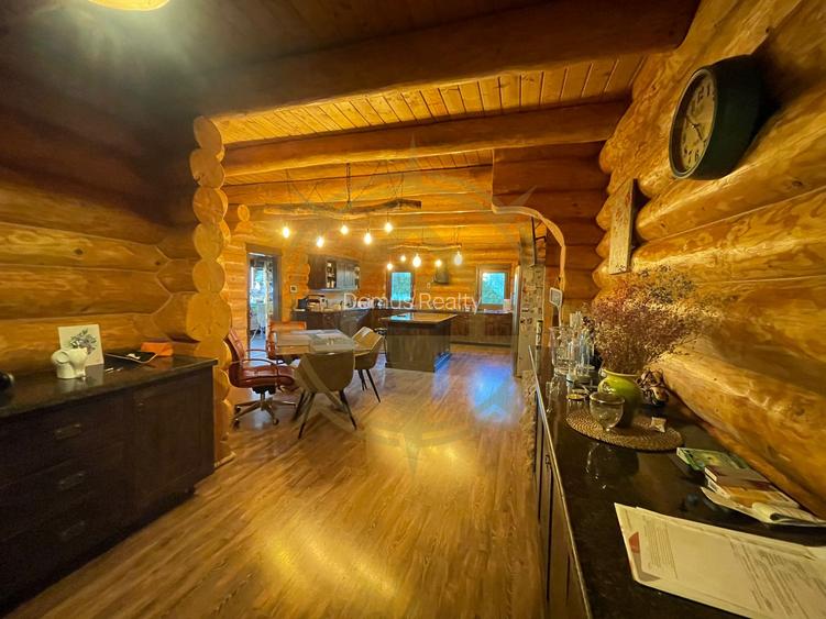 DOM00241 - Comision 0 Casa de Busteni Buncar Independenta Complet - 12