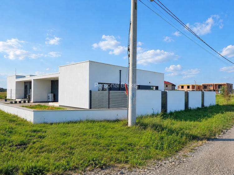 DEZVOLTATOR - Casă Premium - Fotovoltaice - Pompă de căldură - 3