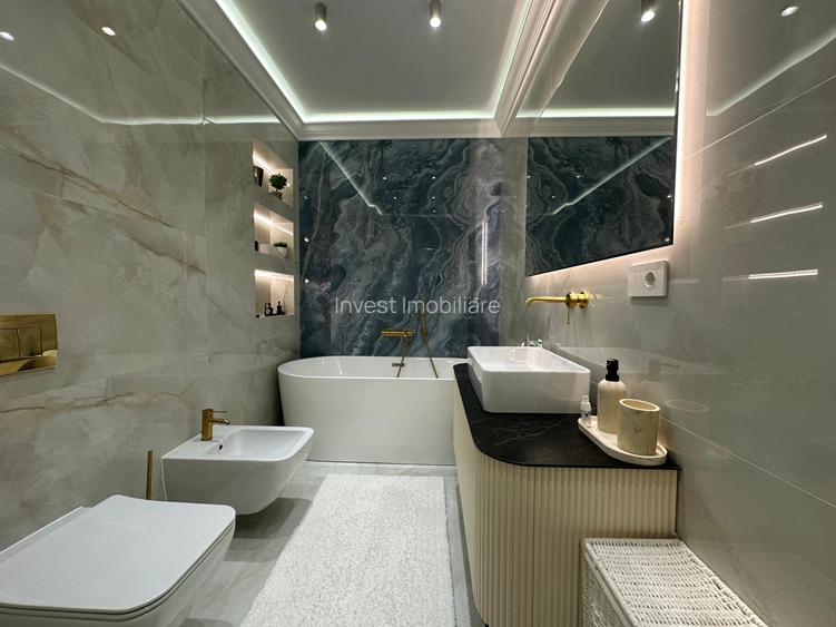 Apartament Deosebit De 3 Camere In Azimut-Copou - 8