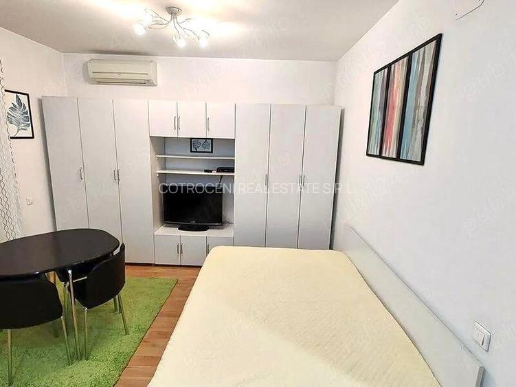 Garsonieră de închiriat în Quadra 2 - 2